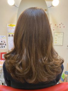 プラチナイオン艶髪カラー